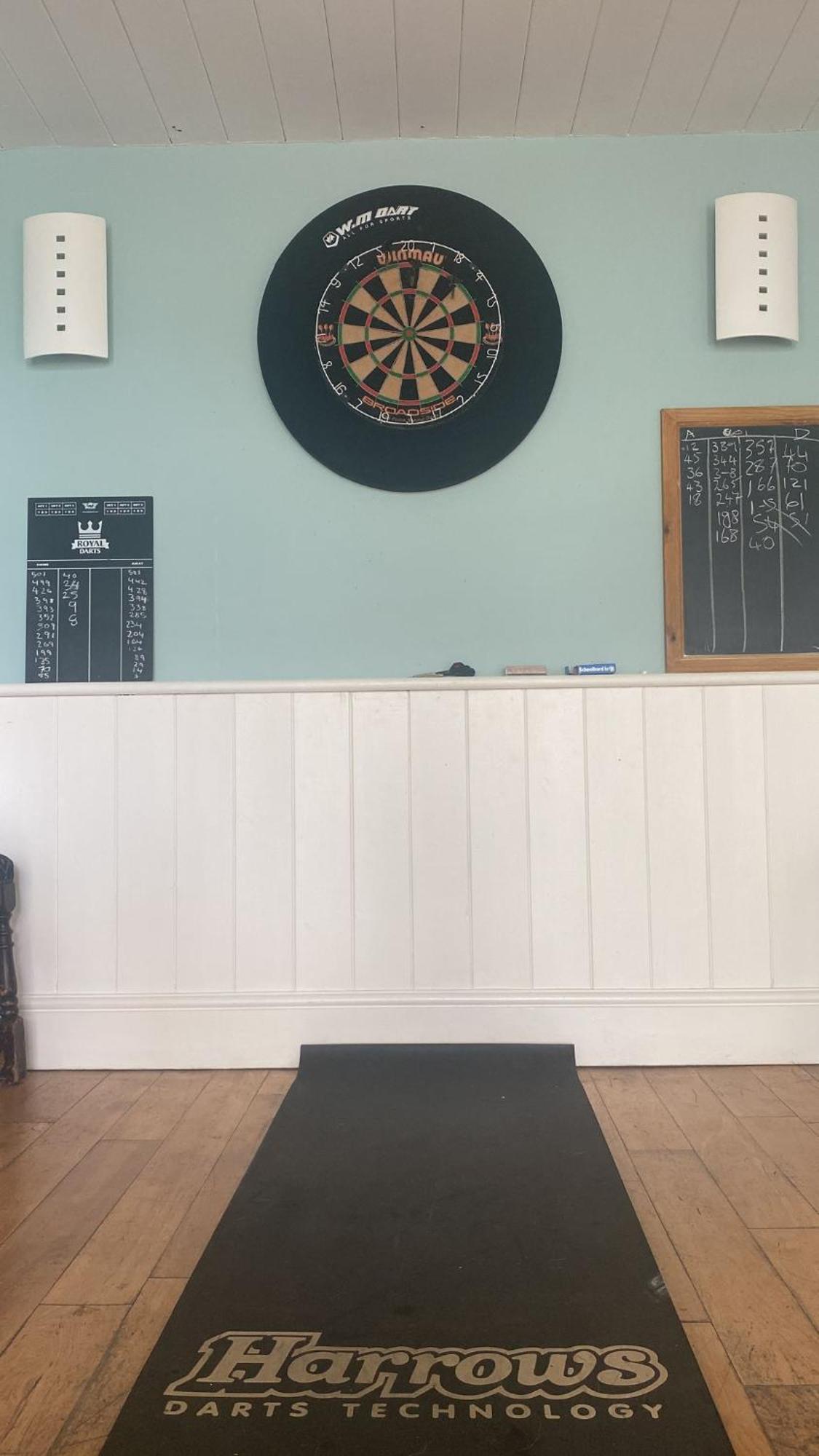 Rose And Crown Hotel & Hope And Anchor Bar Goodwick 外观 照片